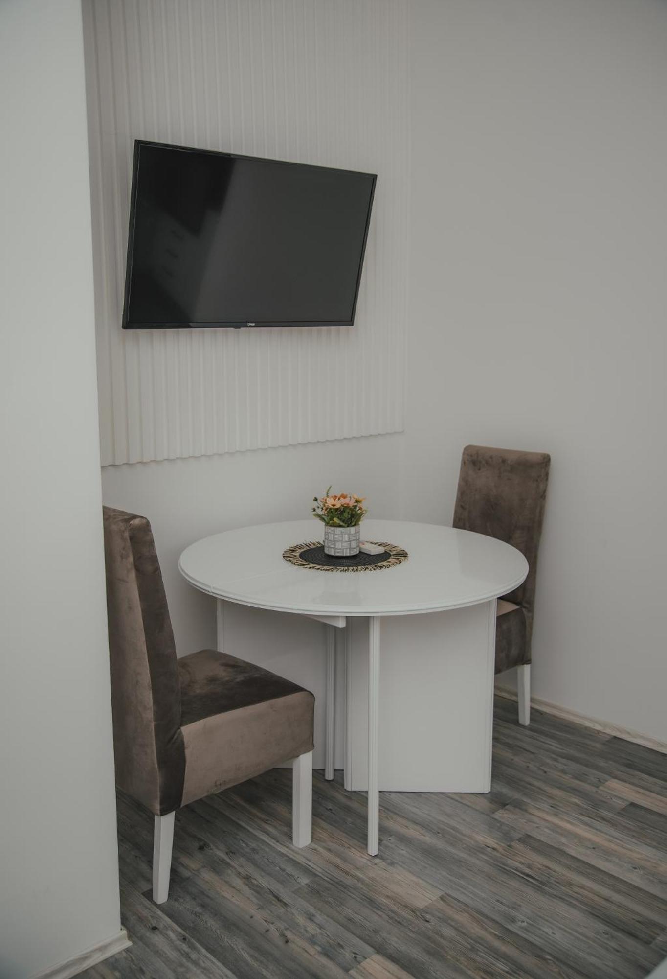 Jes Apartments Leskovac  Ngoại thất bức ảnh