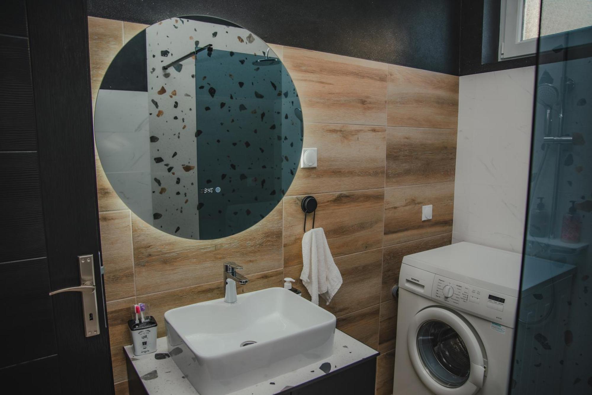 Jes Apartments Leskovac  Ngoại thất bức ảnh